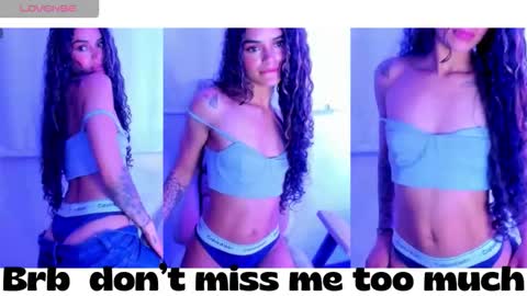 lili_evanss online show from October 4, 12:11 pm