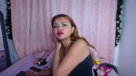 Snapshot of lili_matheus69 chatting on January 24, 10:21 am lili Matheus69 online show from January 24, 10:21 am