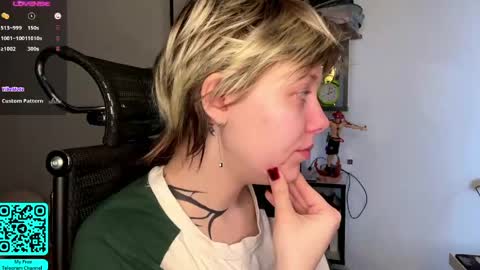 Lilian online show from April 14, 7:08 am