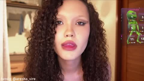 Lilica  online show from September 27, 6:59 pm