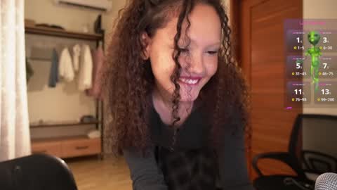 Lilica  online show from September 20, 6:39 pm