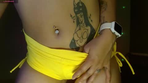 Simone 3 online show from October 8, 8:35 pm