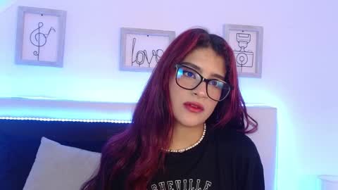 Lilith Savett online show from December 5, 12:44 pm