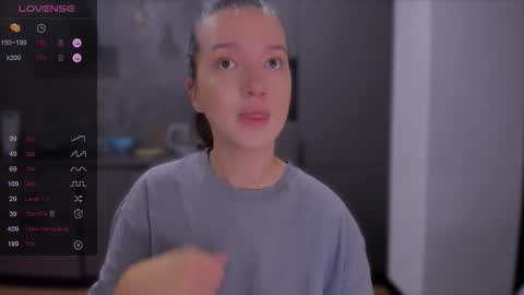 Snapshot of lililaluna chatting on October 28, 6:57 pm ... online show from October 28, 6:57 pm