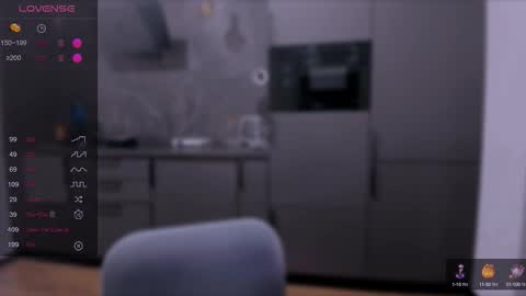 Snapshot of lililaluna chatting on October 13, 7:16 pm ... online show from October 13, 7:16 pm