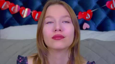 LiliLinn online show from February 12, 4:58 am