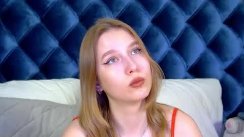 LiliLinn online show from July 14, 10:21 am