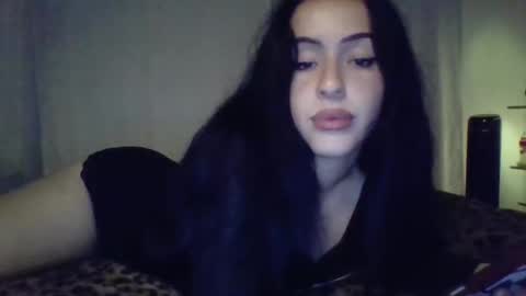 lililuvsy0u online show from May 25, 4:44 am