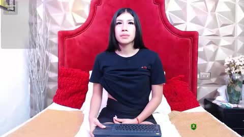 Snapshot of liliopal chatting on October 23, 12:22 pm Lilia online show from October 23, 12:22 pm