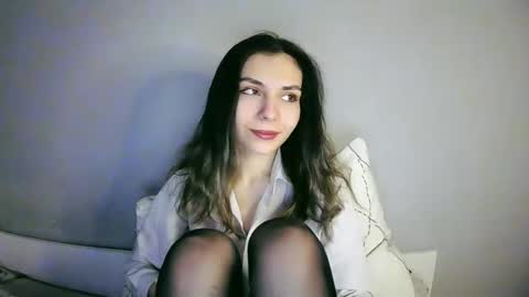 lilirose online show from February 7, 3:08 pm