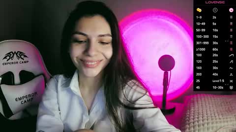lilirose online show from September 17, 2:26 pm