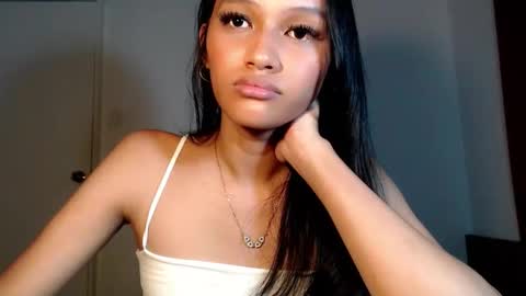 Chloe online show from February 21, 4:19 pm