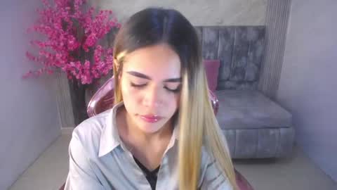 Snapshot of lilith4_s chatting on October 6, 8:13 pm Lilith online show from October 6, 8:13 pm