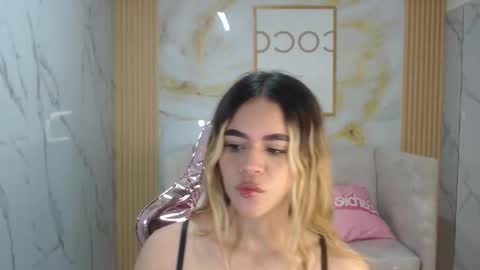 Snapshot of lilith4_s chatting on September 30, 8:24 pm Lilith online show from September 30, 8:24 pm