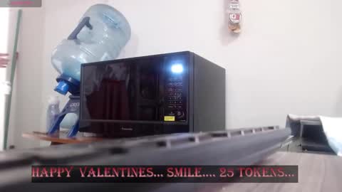Laura lopez online show from February 20, 2:02 pm