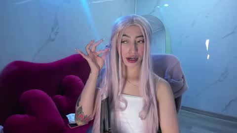 lilith cooper20 online show from November 7, 10:25 pm