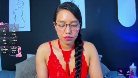 Snapshot of lilith_dh chatting on February 1, 11:43 am Lili  online show from February 1, 11:43 am