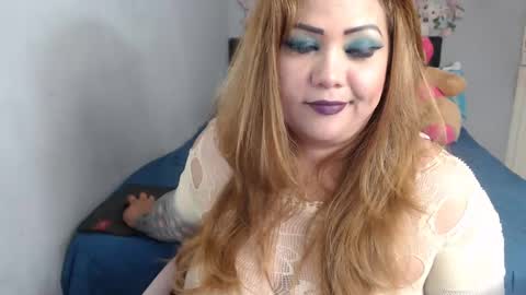 lili online show from January 16, 8:57 pm