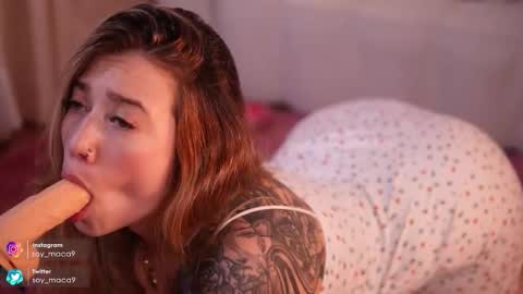 Lilith Gray online show from December 23, 6:28 am