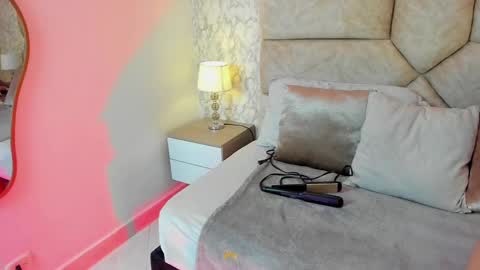 Snapshot of lilith_lian chatting on September 13, 8:39 pm lilith_lian online show from September 13, 8:39 pm