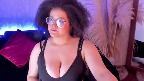 Snapshot of lilith_mesa chatting on January 31, 8:54 pm Lilith online show from January 31, 8:54 pm