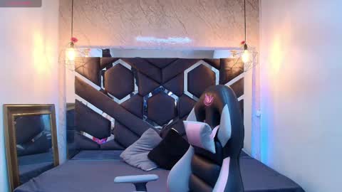 Snapshot of lilith_nv chatting on October 7, 11:47 am Lilith online show from October 7, 11:47 am