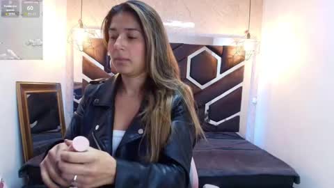 Snapshot of lilith_nv chatting on October 4, 11:27 am Lilith online show from October 4, 11:27 am