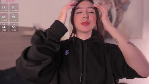 lilith_sage_ online show from January 24, 11:37 am