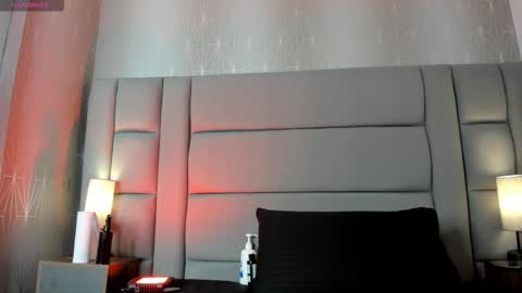    online show from November 4, 11:04 am