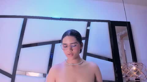 Snapshot of lilithadams11 chatting on September 19, 4:50 pm online show from September 19, 4:50 pm