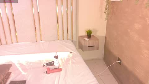 Lilithcaballero online show from January 5, 11:44 pm