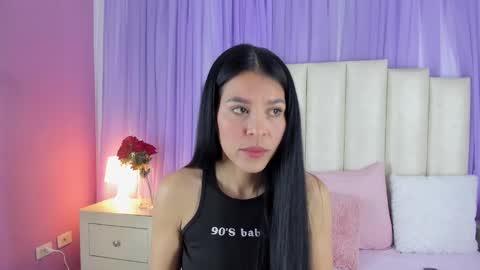 Snapshot of lilithmars69 chatting on January 13, 5:23 am Lilith online show from January 13, 5:23 am