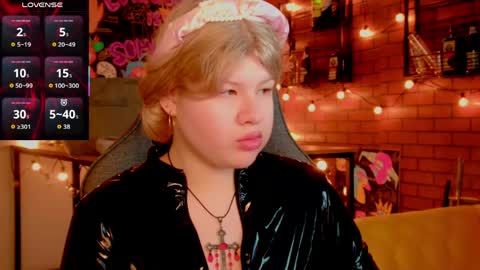 LilithNelson online show from May 29, 8:45 am