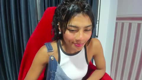 lilithsabeth online show from January 3, 2:43 am