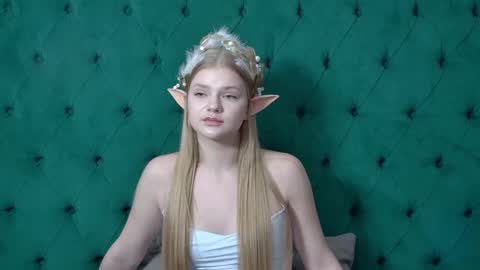 lilitrosen online show from October 20, 7:17 pm