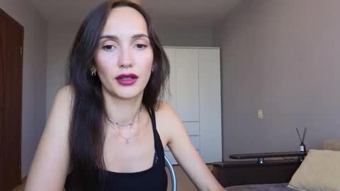 Lillian online show from September 22, 10:57 am