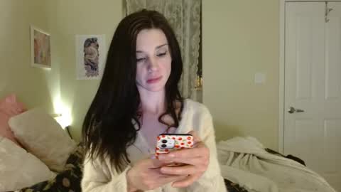 Lillian Rose online show from March 8, 3:16 am