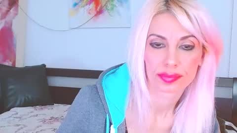Lara online show from January 6, 5:41 am