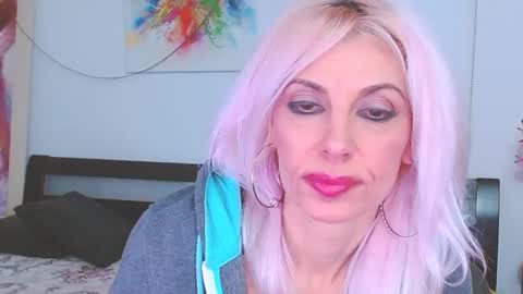 Lara online show from February 23, 8:11 am
