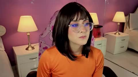 Snapshot of lillianderson chatting on October 31, 11:58 am lillianderson -  Next stream start at 0700hs GTM-3 online show from October 31, 11:58 am