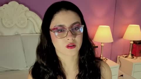 Snapshot of lillianderson chatting on October 6, 11:38 am lillianderson -  Next stream start at 0700hs GTM-3 online show from October 6, 11:38 am