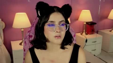 Snapshot of lillianderson chatting on October 16, 1:58 pm lillianderson -  Next stream start at 0700hs GTM-3 online show from October 16, 1:58 pm