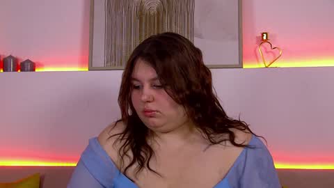 Snapshot of lillianhaig chatting on January 24, 8:00 pm LillianHaig online show from January 24, 8:00 pm
