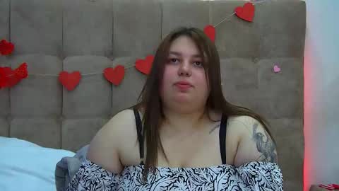 Snapshot of lillianhaig chatting on February 16, 6:32 pm LillianHaig online show from February 16, 6:32 pm