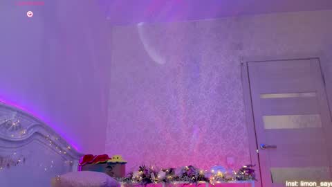 LilliMoore online show from September 26, 1:14 am