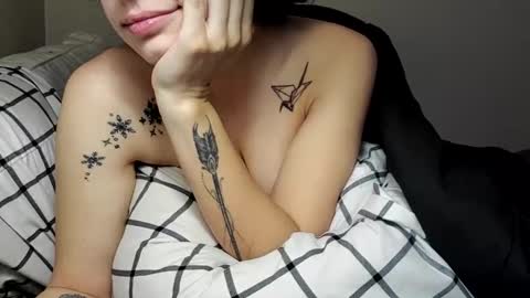 Lilly online show from December 16, 4:16 pm