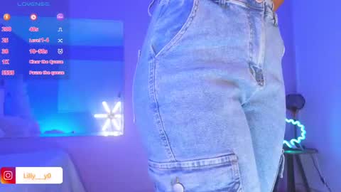 Snapshot of lilly_dollss chatting on March 4, 1:17 pm Sofia online show from March 4, 1:17 pm