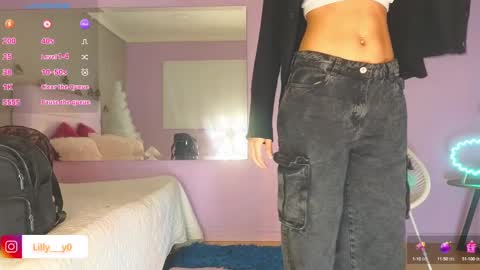 Snapshot of lilly_dollss chatting on March 5, 12:55 pm Sofia online show from March 5, 12:55 pm