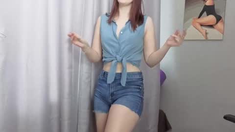 LillyFan X online show from March 22, 4:29 am