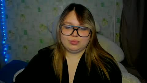 lillyhaigh online show from July 9, 8:22 pm